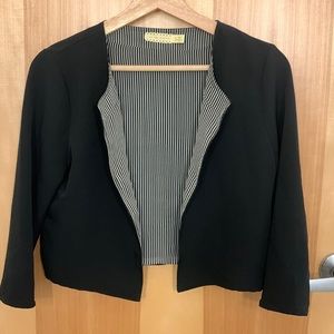 Black cropped jacket